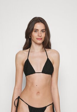 Frankies Bikinis: Купальник 