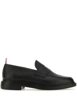 Thom Browne: Чёрные туфли 